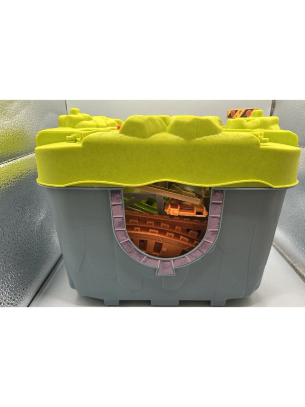 Thomas and Friends Connect Build Track Bucket - Picture 3 of 7
